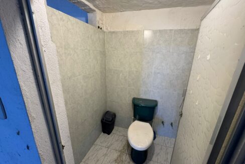 ARRIENDO - BODEGA EL CONTENTO 12-27 (10)