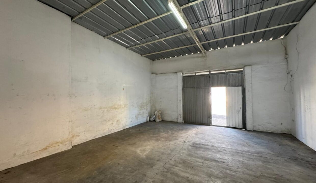 BODEGA EL CONTENTO 13-12 (14)