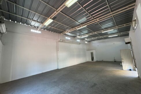 BODEGA EL CONTENTO 13-12 (4)