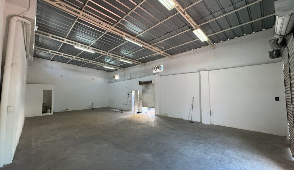 BODEGA EL CONTENTO 13-12 (5)