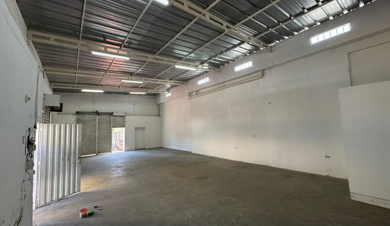 BODEGA EL CONTENTO 13-12 (9)