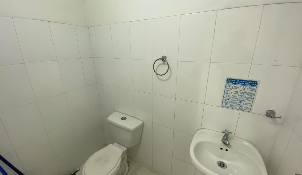 LOS PATIOS - LOCAL GRANDE PISARREAL-GRUPO CAOBA INMOBILIARIA-1