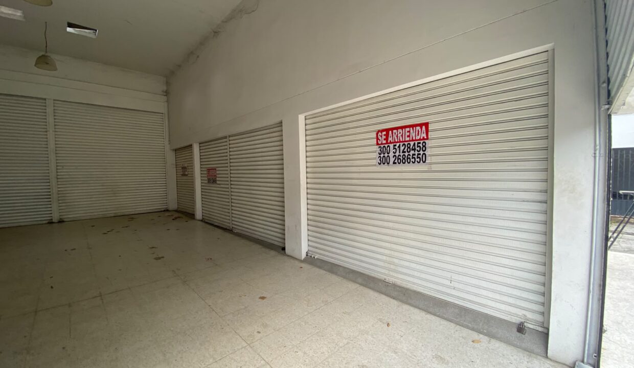LOS PATIOS - LOCAL GRANDE PISARREAL-GRUPO CAOBA INMOBILIARIA-9